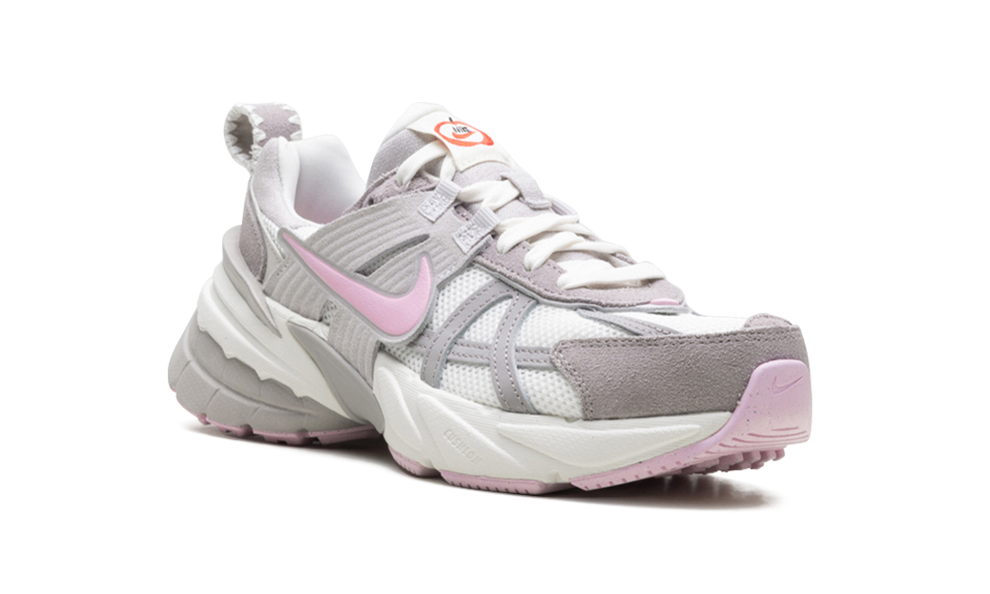 V2K Run WMNS"Valentine's Day 2025" HV5997 161