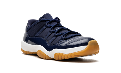11 Retro Low "Navy/Gum" 528895 405