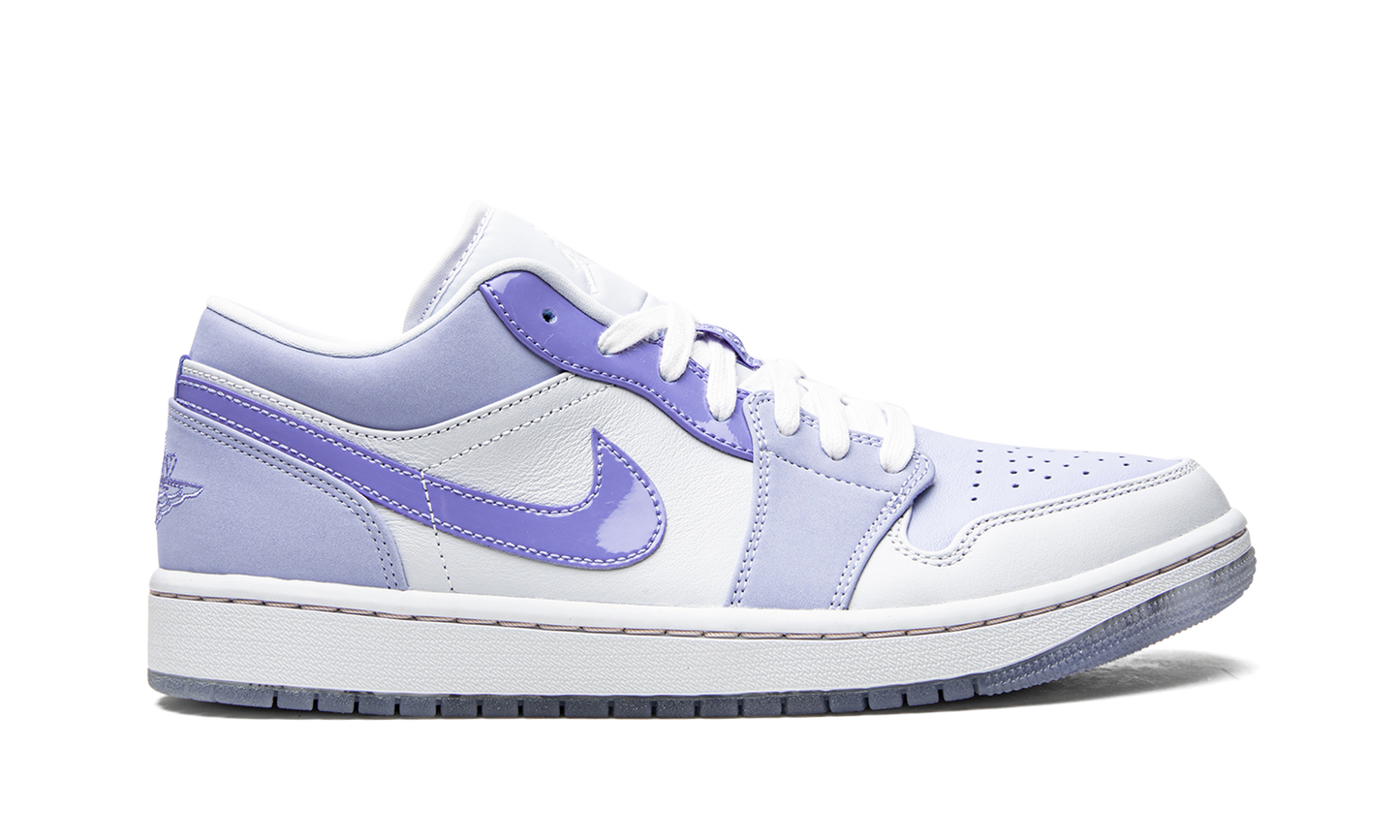 1 Low SE "Mighty Swooshers" DM5442 040