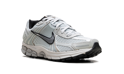 Zoom Vomero 5 WMNS"Light Silver Chrome" FN6742 001