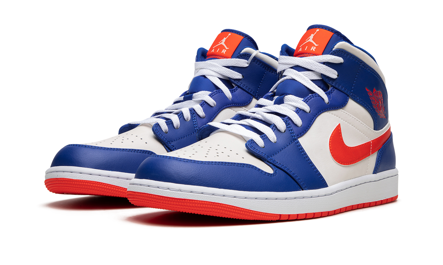 1 Mid "Knicks" FD1029 400