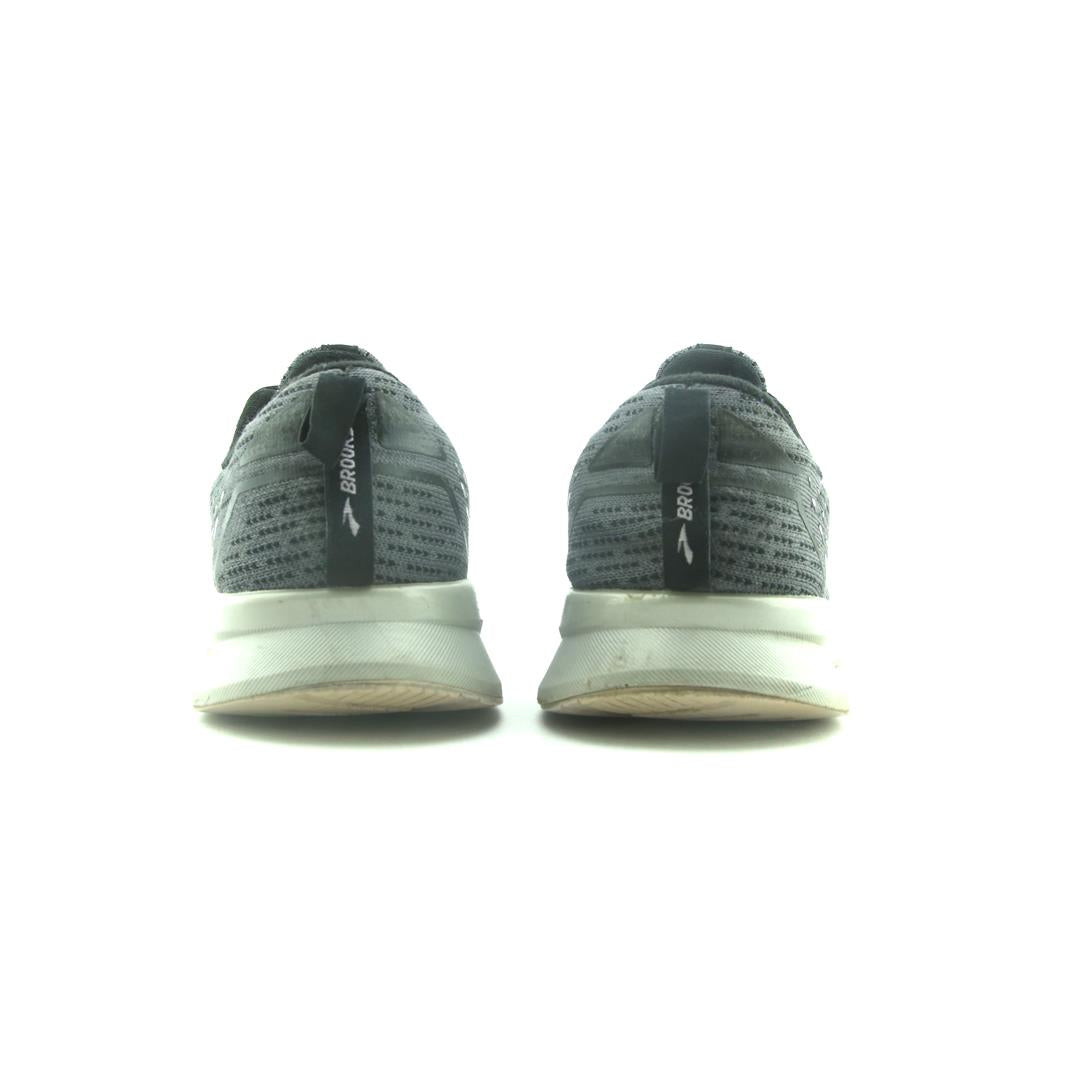 LEVITATE 5