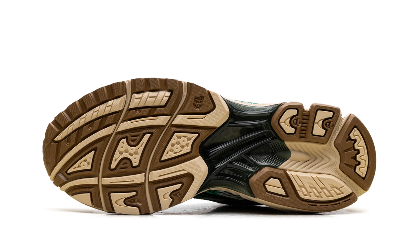 Gel-Kayano 14 "Hinoki" 1203A740-103