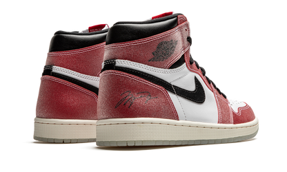 1 Retro High OG "Trophy Room - Chicago" DA2728 100
