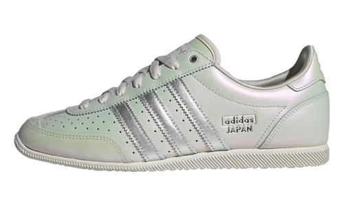 Japan WMNS "Grey One Chalk Pearl" IH1605