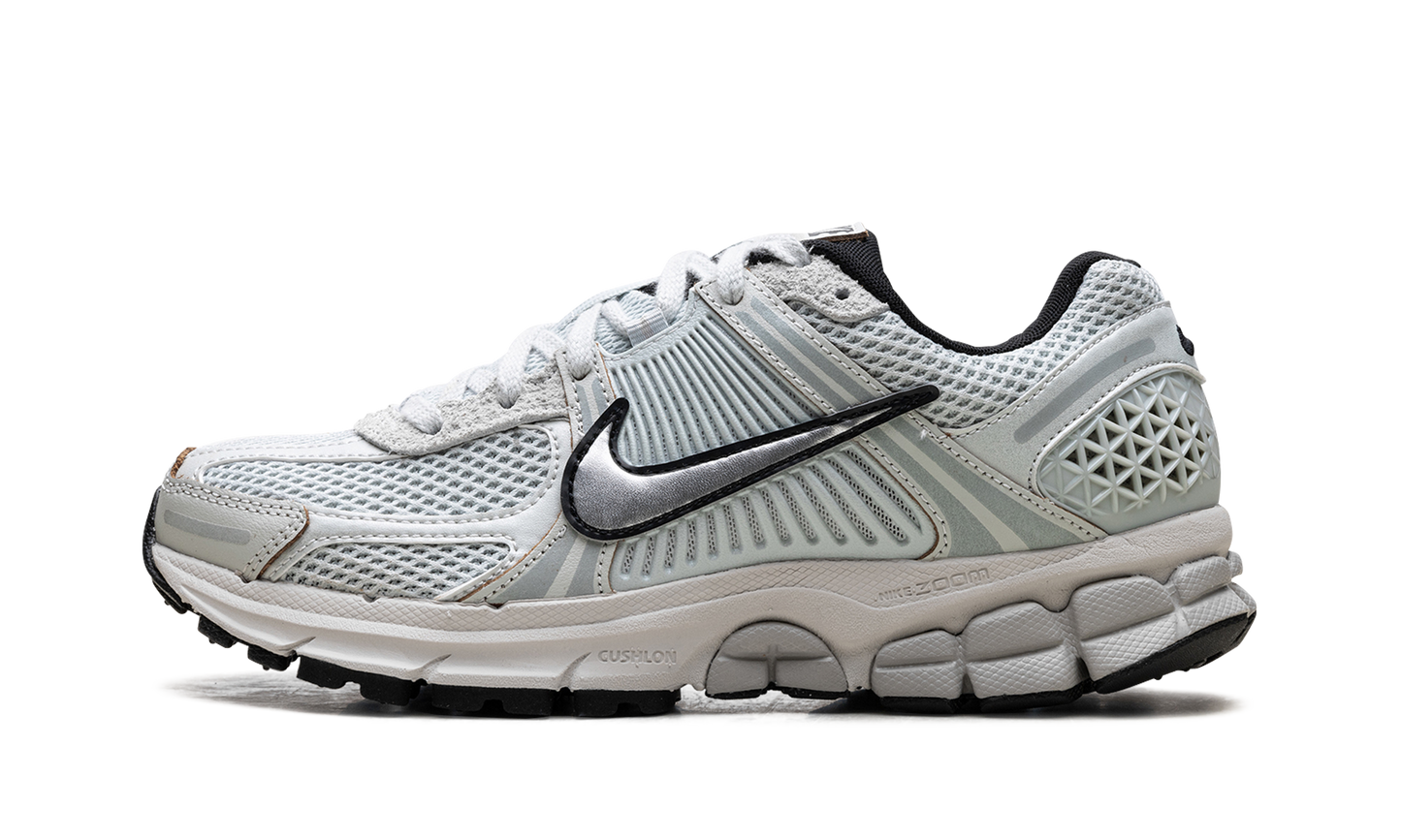 Zoom Vomero 5 WMNS"Light Silver Chrome" FN6742 001