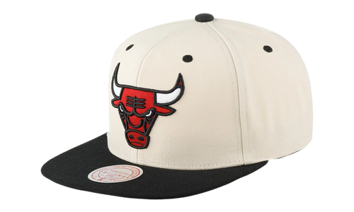 NBA Sail 2 Tone Snapback Cap "Chicago Bulls - Off White" 6HSSLD21078 CBUOFWH