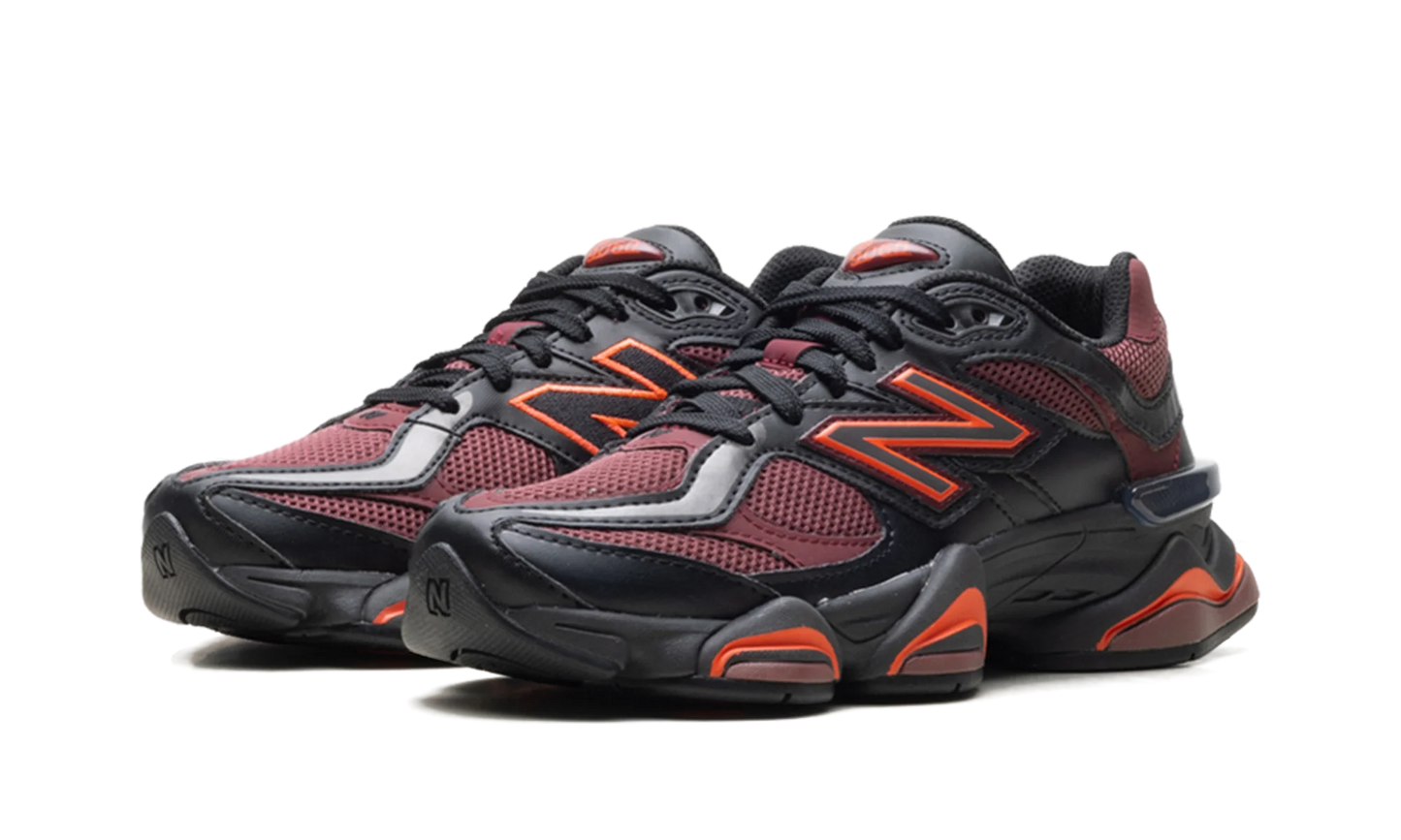 9060 "Black / Washed Burgundy" U9060BLA