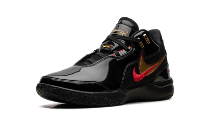 Zoom LeBron NXXT Gen AMPD "Black University Red Gold" FJ1566 001