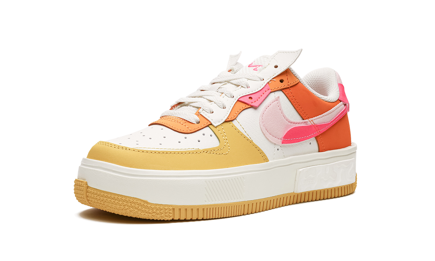 AIR FORCE 1 FONTANKA MNS WMNS"Summit White/Solar Flare/Medium Soft Pink/Hyper Pink" DX2675 100