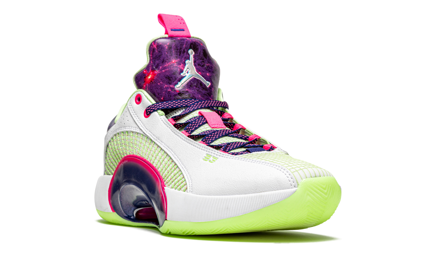 35 Low "Luka Doncic PE" DJ9805 190