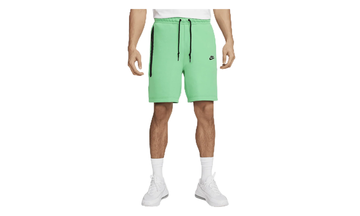 Tech Fleece Shorts "Spring Green / Black" FB8171 363