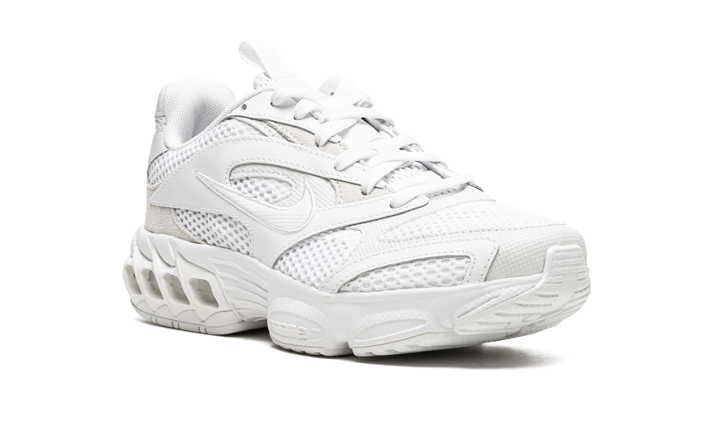 WMNS Zoom Air Fire CW3876 002