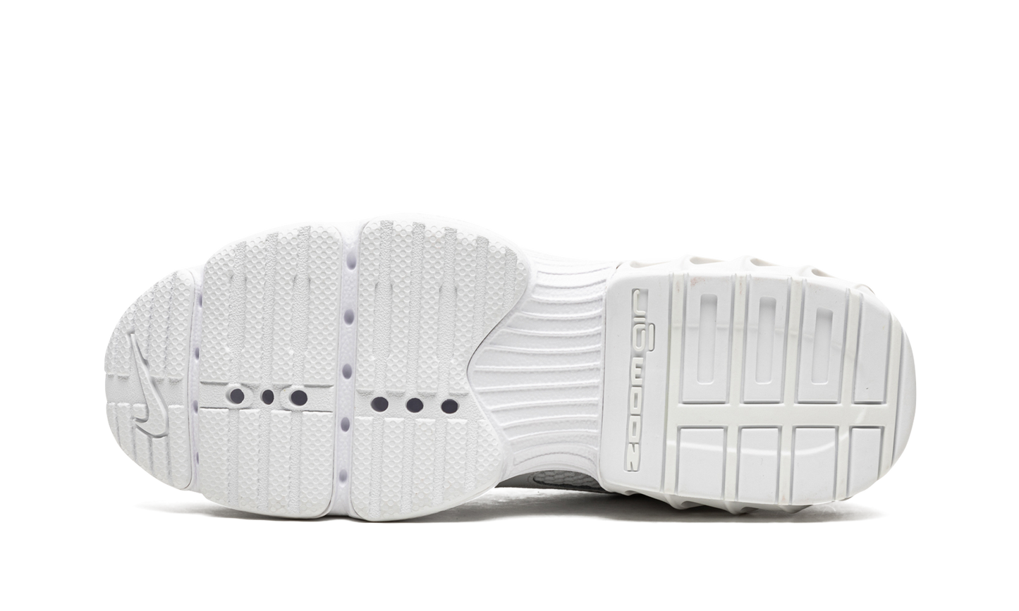 WMNS Zoom Air Fire CW3876 002