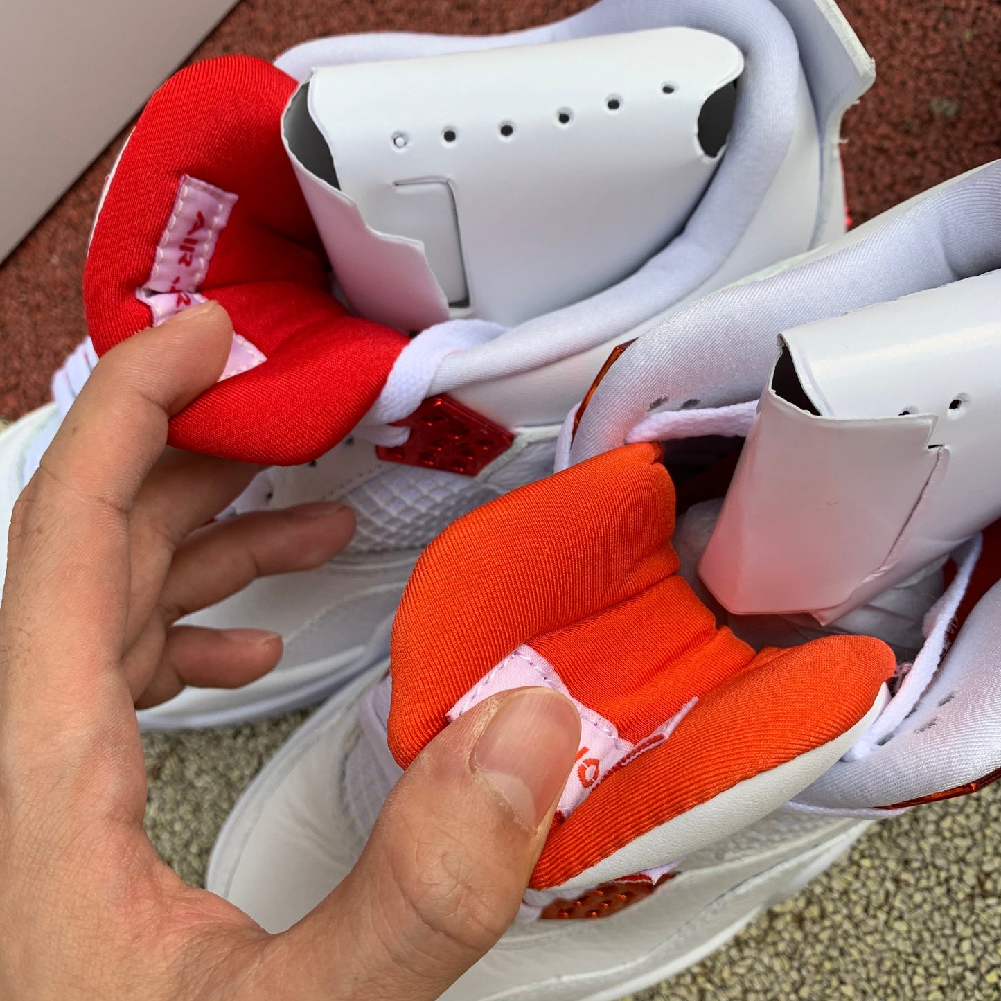 4 Retro Metallic Red
