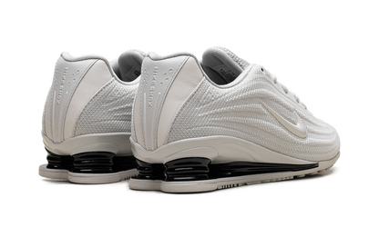 Shox Z WMNS"Phantom" HQ7540 004