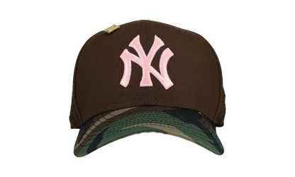 59FIFTY New York Yankees 1998 World Series Fitted Hat "Walnut / Camo" NE243
