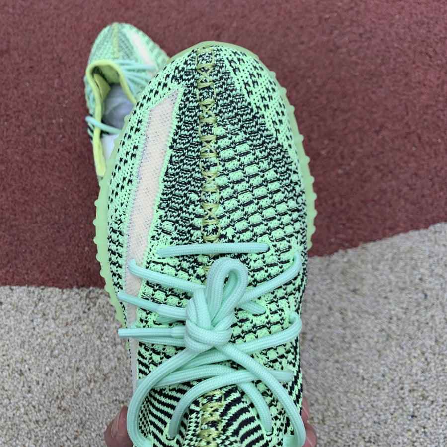 Boost 350 V2 Yeezreel (Non-Reflective)