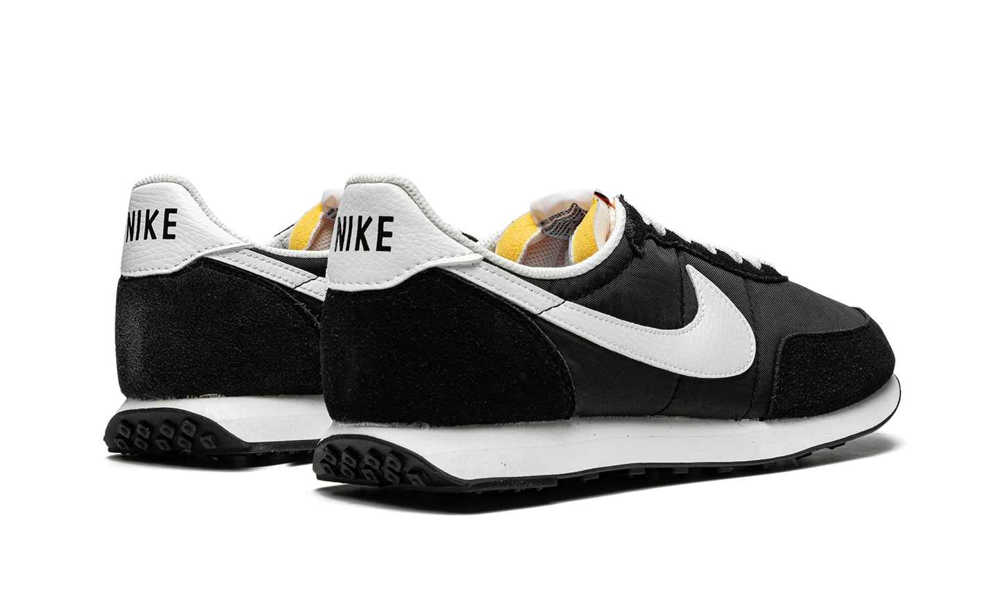 Waffle Trainer 2 "Black / White" DH1349 001