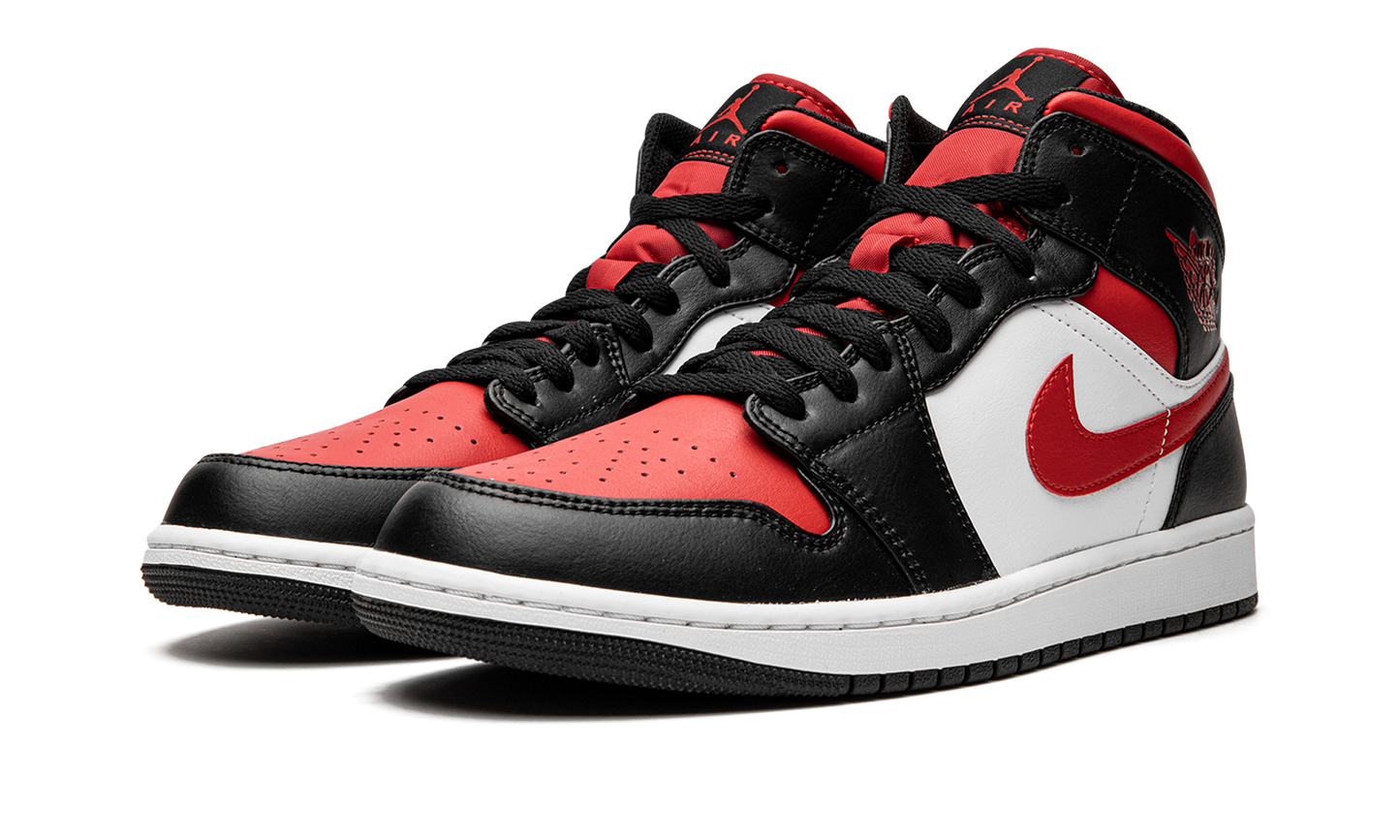 1 Mid "Bred Toe" 554724 079