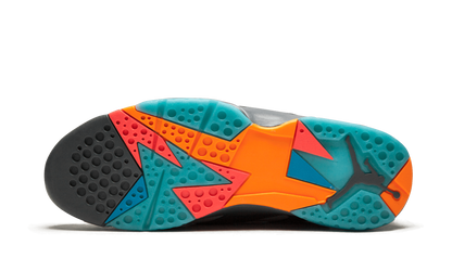 7 Retro "Barcelona Nights" 304775 016