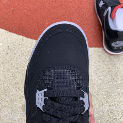 4 Retro Bred (2019)