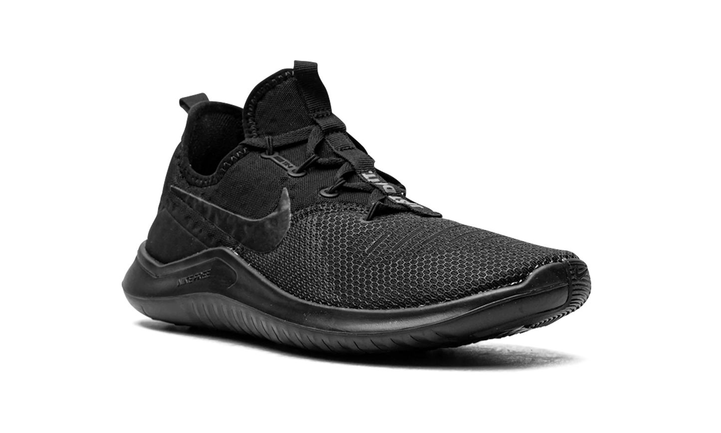 FREE TR 8 MNS WMNS "Triple Black" 942888 002