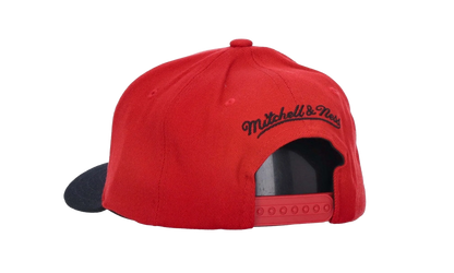 NBA Team 2 Tone 2.0 Stretch Snapback Cap "Chicago Bulls - Red / Black" HHSS3265 CBUYYPPPRDBK