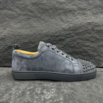 Louis Junior Spikes Orlato Flat Grey