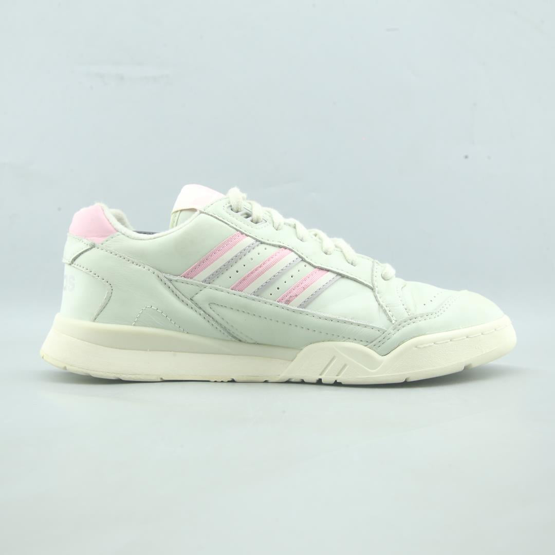 A.R. TRAINER