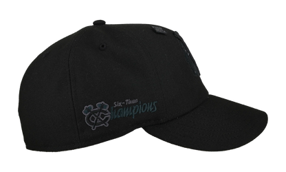 59FIFTY Chicago Black Hawks Six Time Champions Fitted Hat "Blackout" NE429