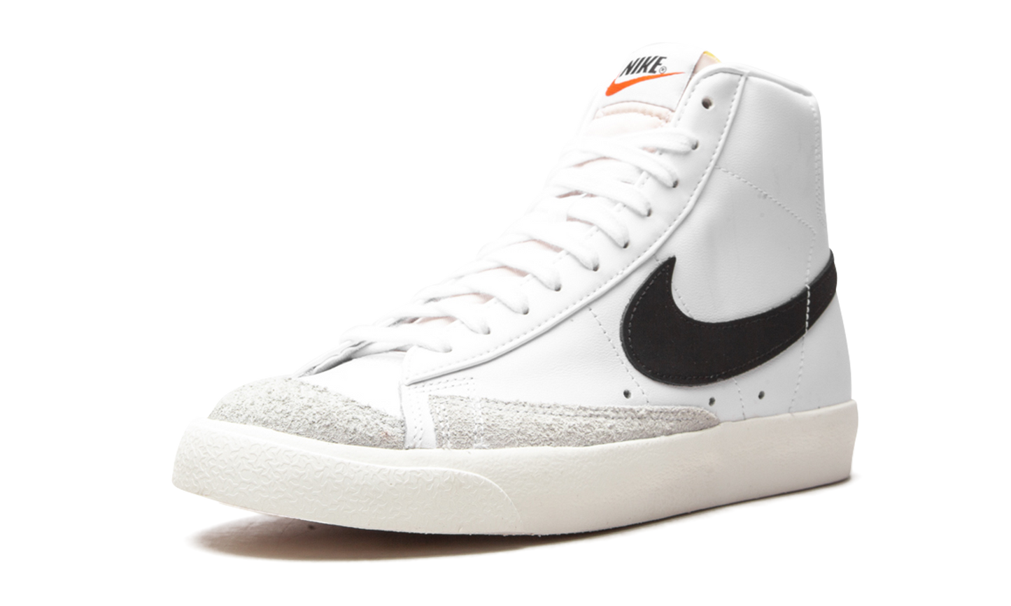 BLAZER MID'77 MNS WMNS"White/ Black" CZ1055 100