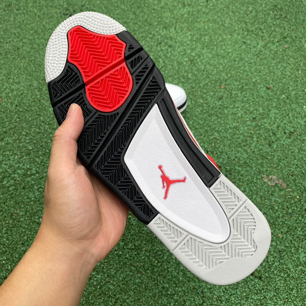 4 Retro Red Cement