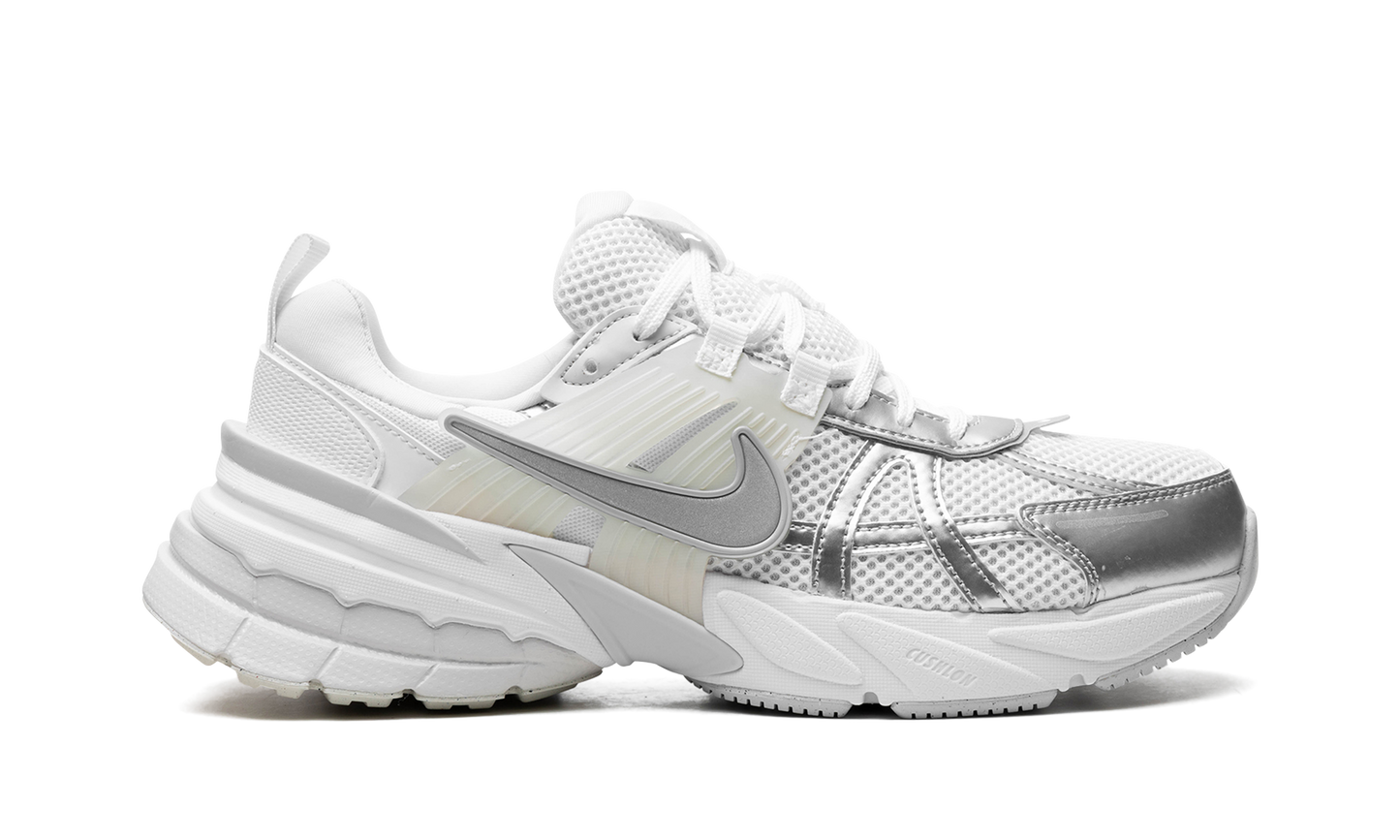 Wmns V2K Run"V2K" FD0736 104