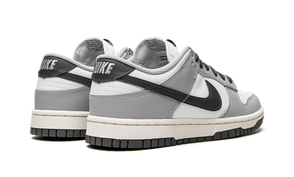 DUNK LO MNS WMNS"Light Smoke Grey" DD1503 117