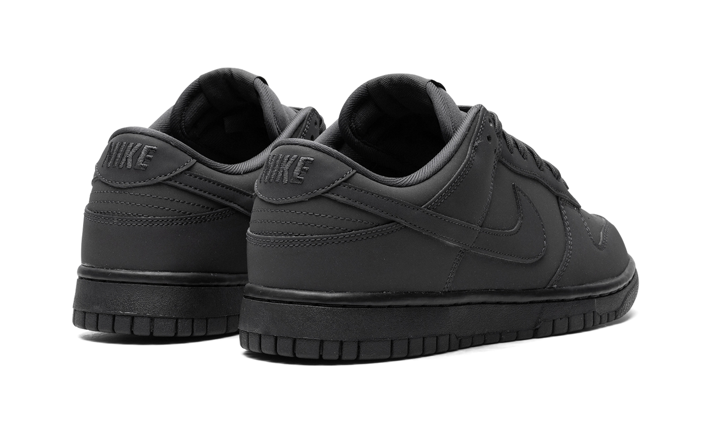 DUNK LOW WMNS"Cyber" FZ3781 060