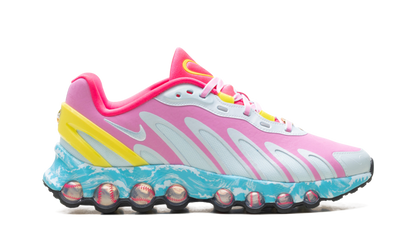 Air Max DN8 WMNS"Doernbecher" IO7689 921