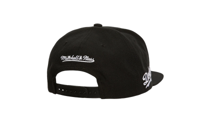 MLB Evergreen Black White Snapback Cap "Los Angeles Dodgers - Black" HS8544 LADBLCK