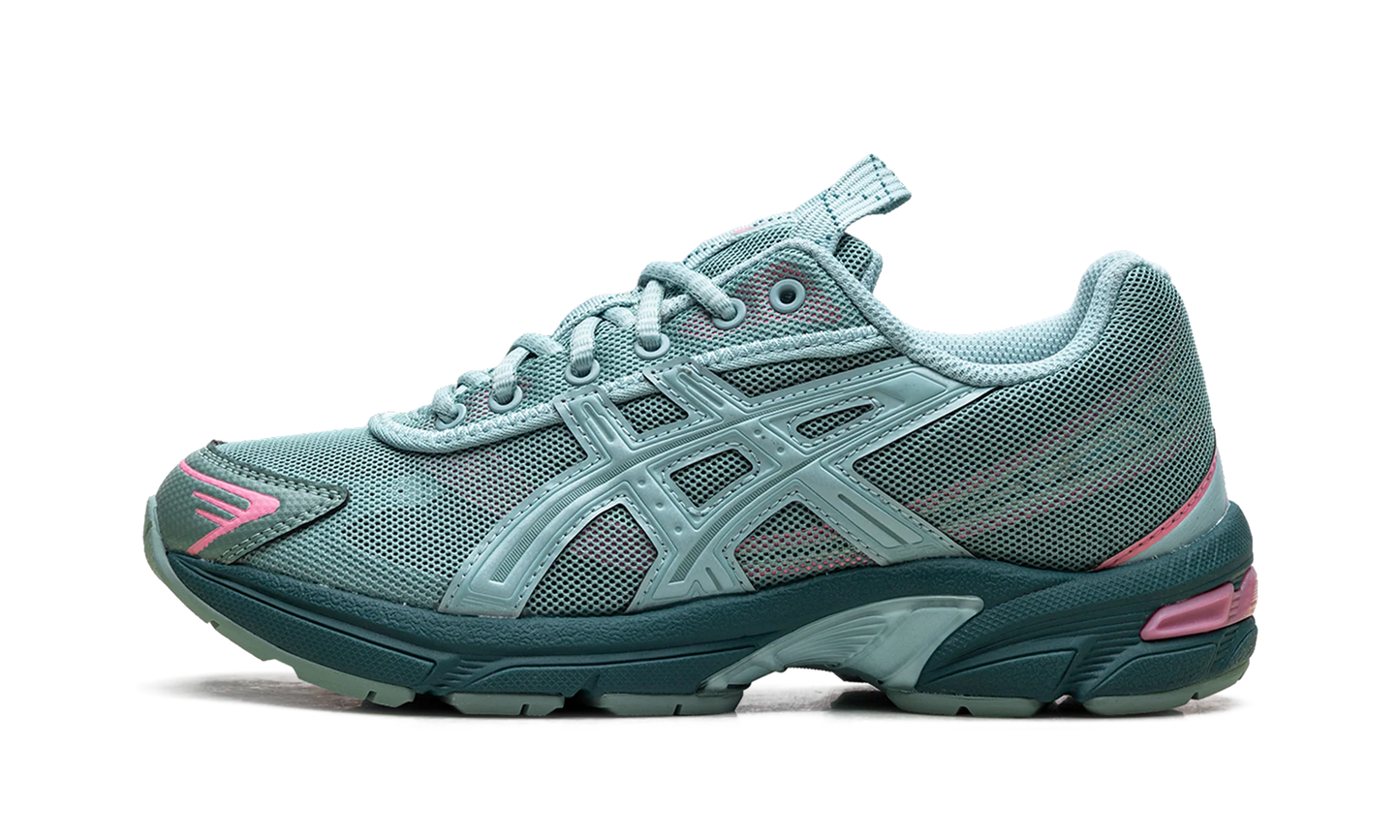 UB2-S Gel-1130 WMNS "Wasabi Aquatic" 1202A191 300