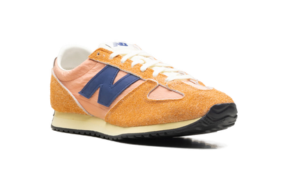 471 "Peach Nectar / Blue Oyster" U471TB
