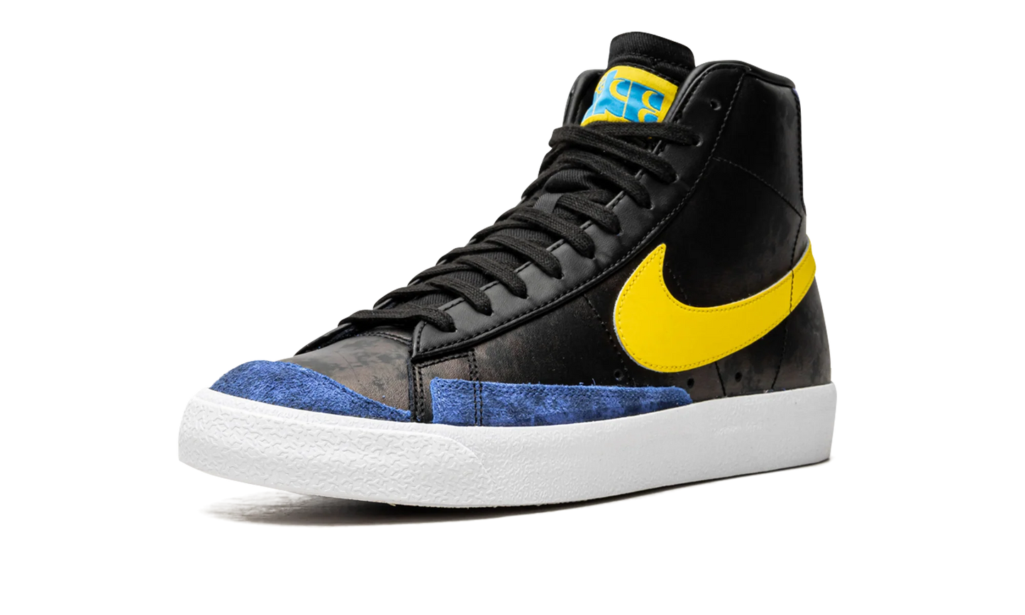 Blazer Mid '77 "Peace Love and Basketball" DC1414 001