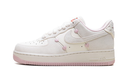 Air Force 1 Low WMNS"Valentine's Day" HV5992 111