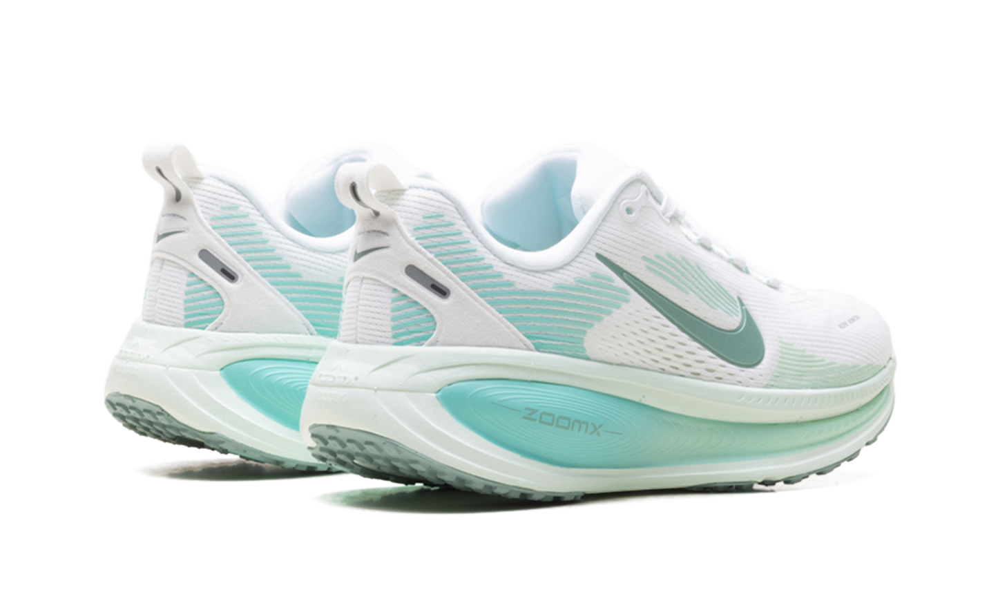 Air Zoom Vomero 18 WMNS"White Bleached Turquoise" HM6804 106
