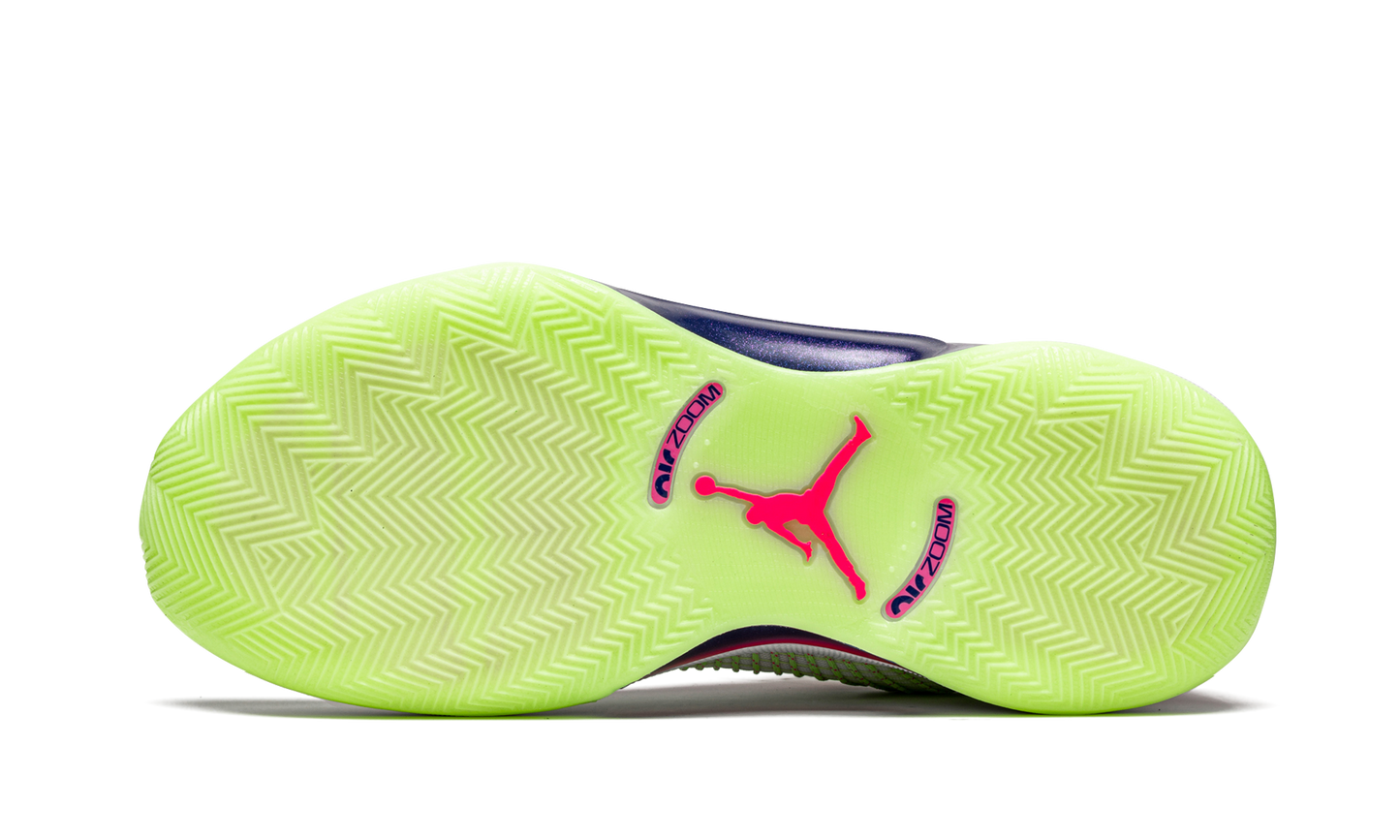 35 Low "Luka Doncic PE" DJ9805 190
