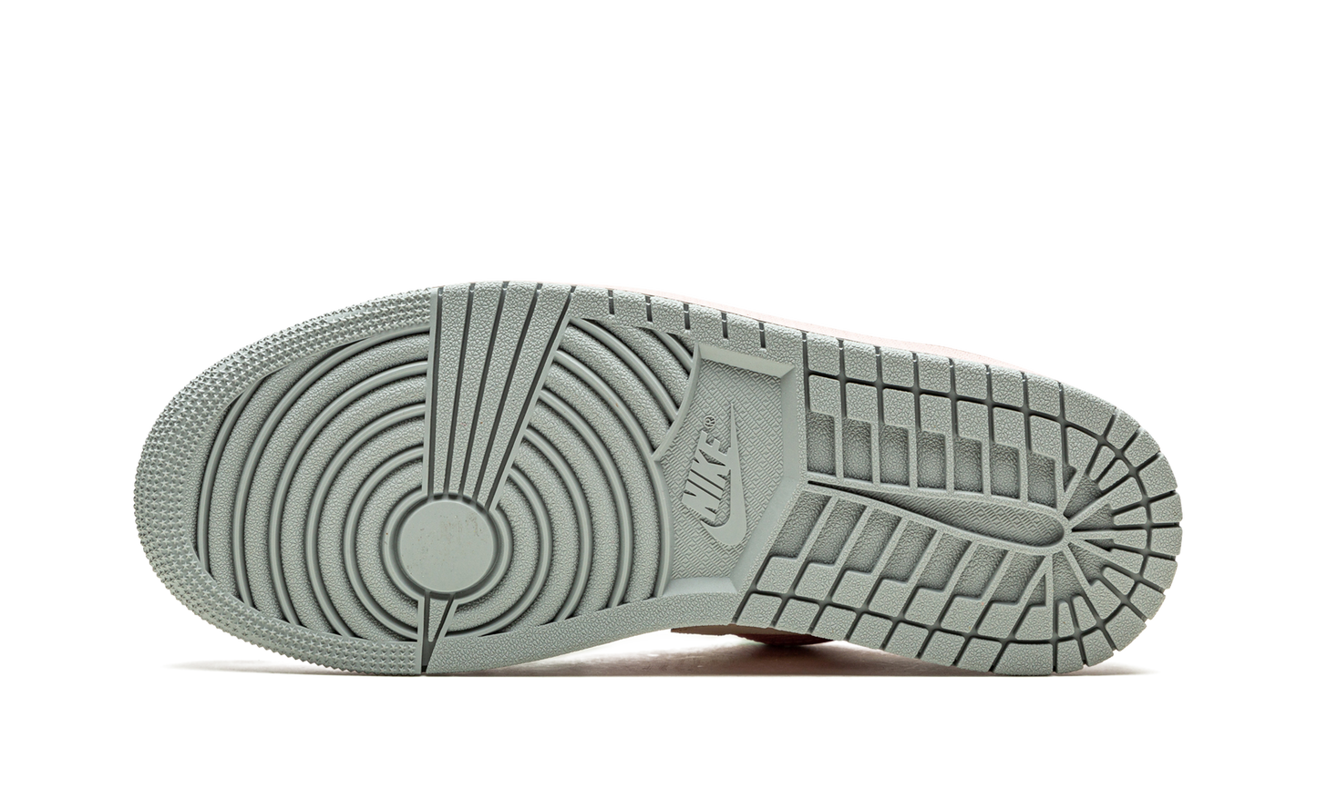 1 Low SE "Easter Pastel" DJ5196 615