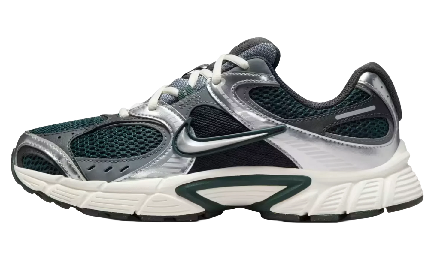 V5 RNR WMNS "Seaweed Metallic Silver" HQ7901 300