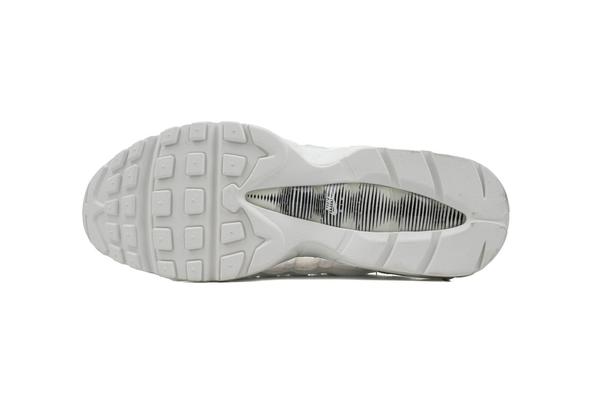 Max 95 Comme des Garcons White