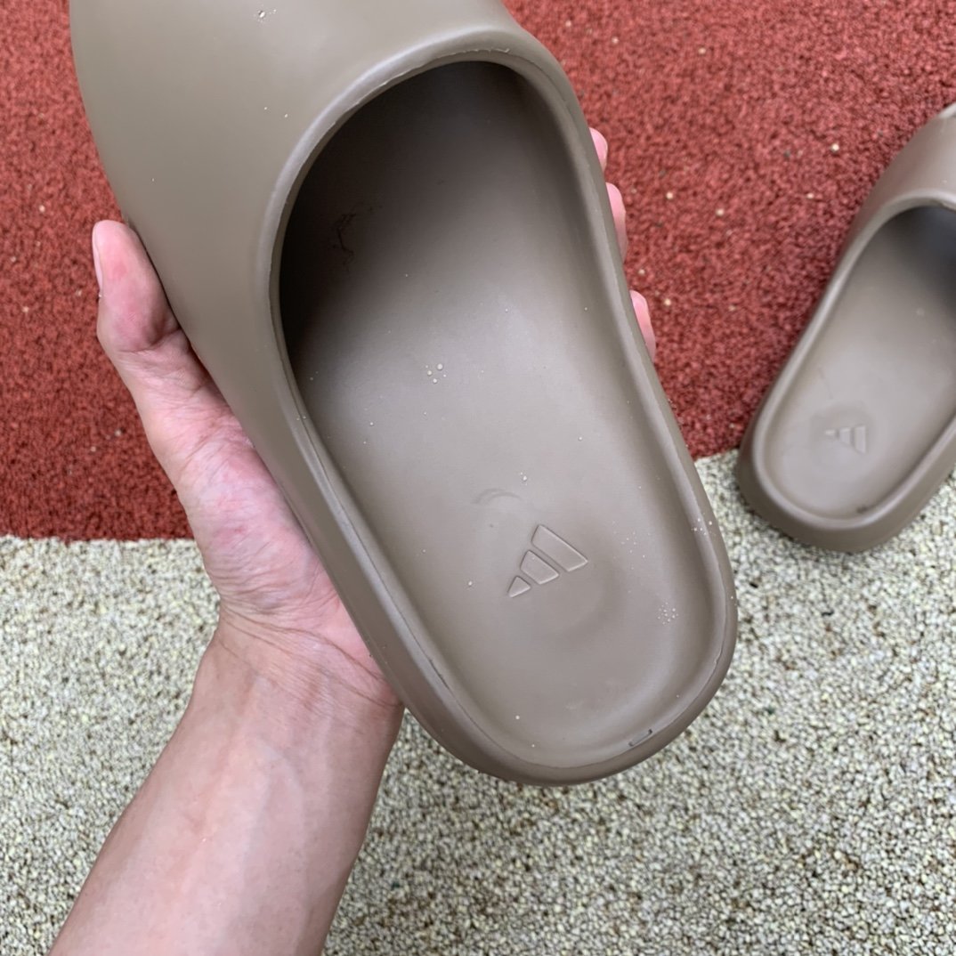 Slide Earth Brown