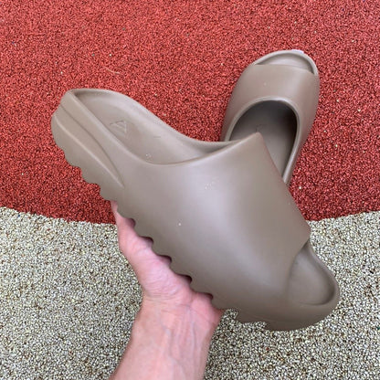 Slide Earth Brown