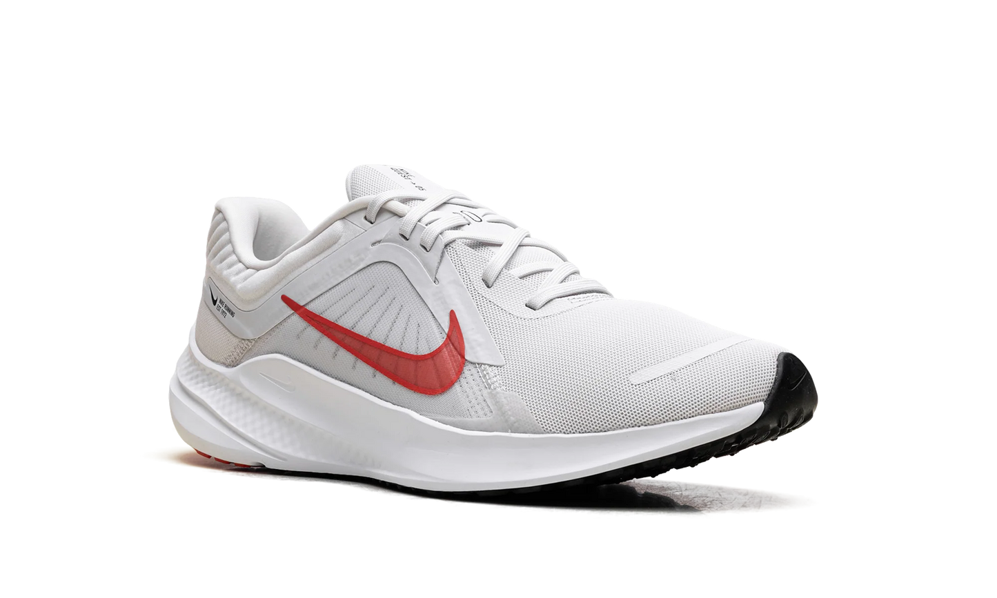 Quest 5 "Platinum Tint White Black Light Crimson" DD0204 007